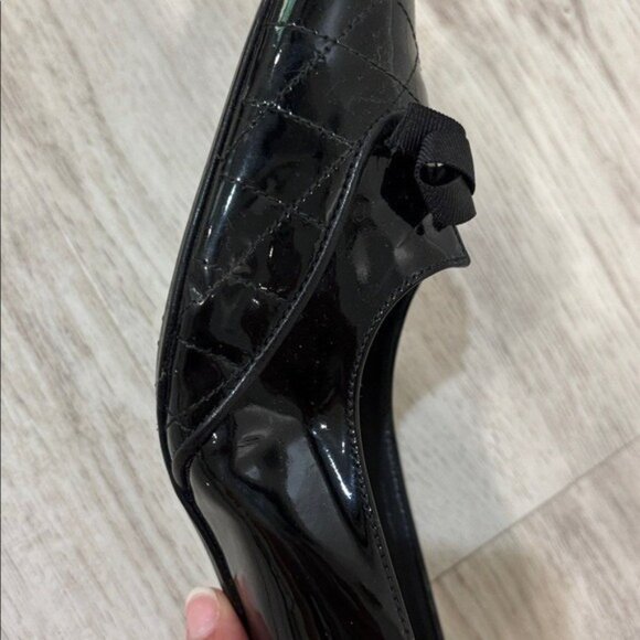 Stuart Weitzman black patent leather  9.5 point toe shoes - Picture 6 of 13